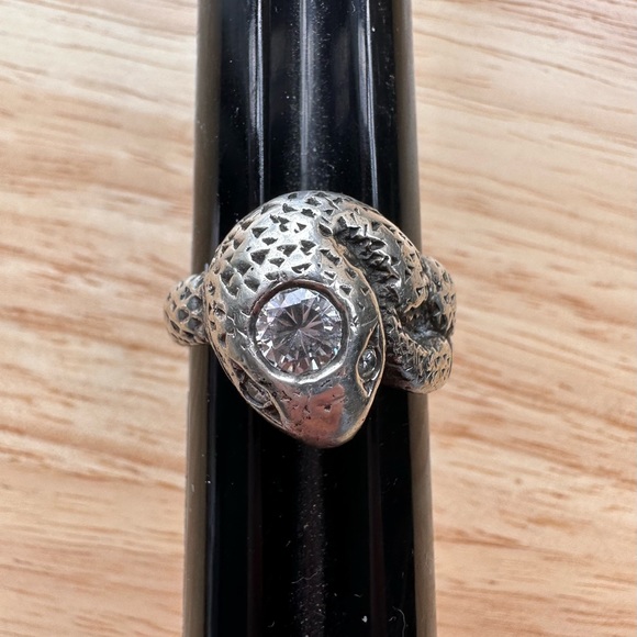One of a Kind Vintage Sterling Silver Snake Ring with Round CZ Center size 9.5 - Picture 7 of 10